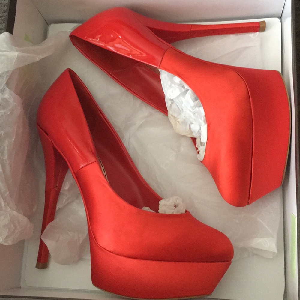 Bebe ROSARIO Sz 7 New